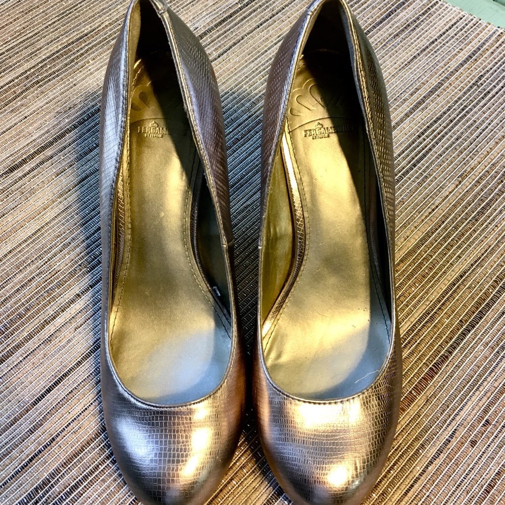 Rose gold heels